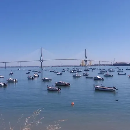 Puerta Al Mar 公寓